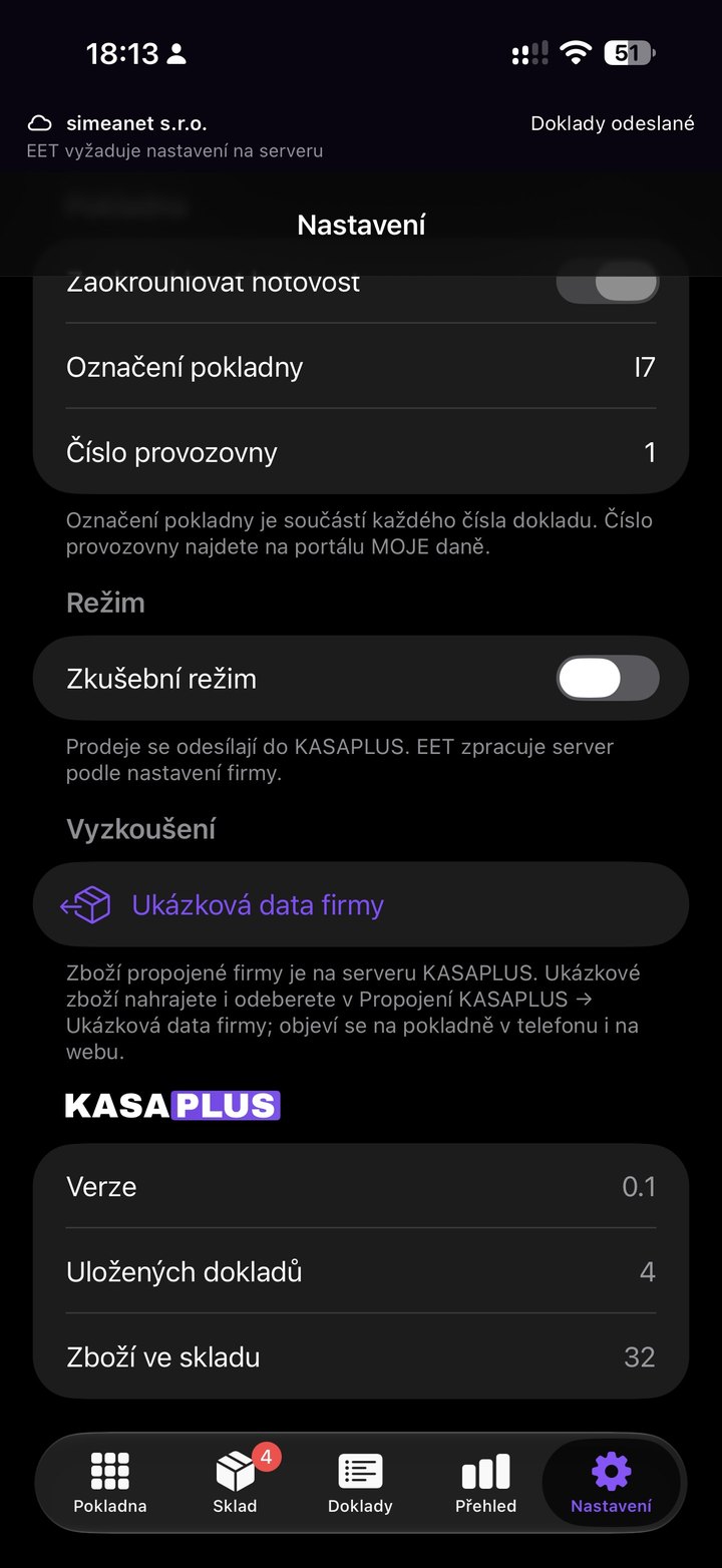Obrazovka aplikace: Nastavení: zkušební režim a ukázková data